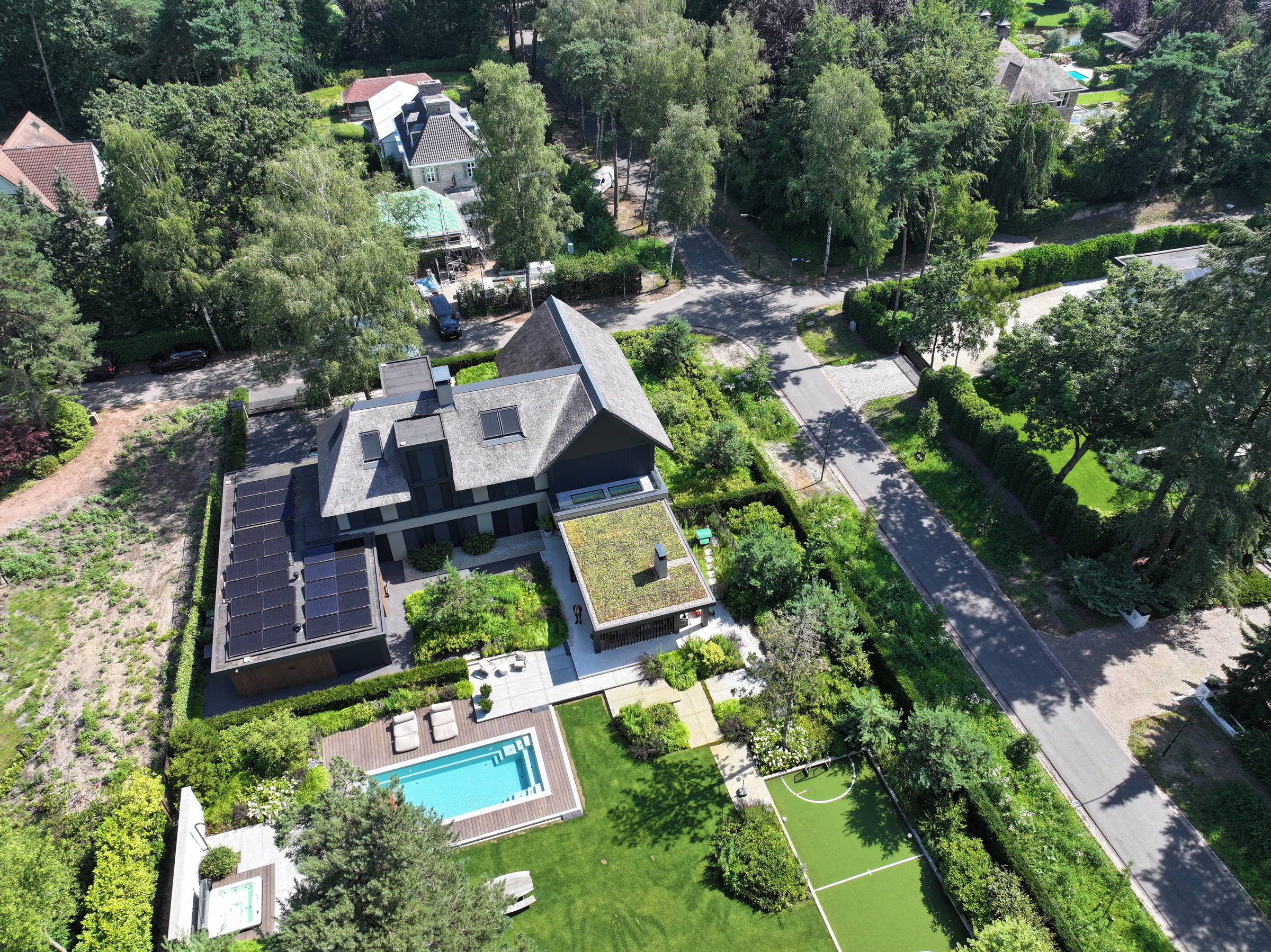 WAALRE-Compass-Pools1LR